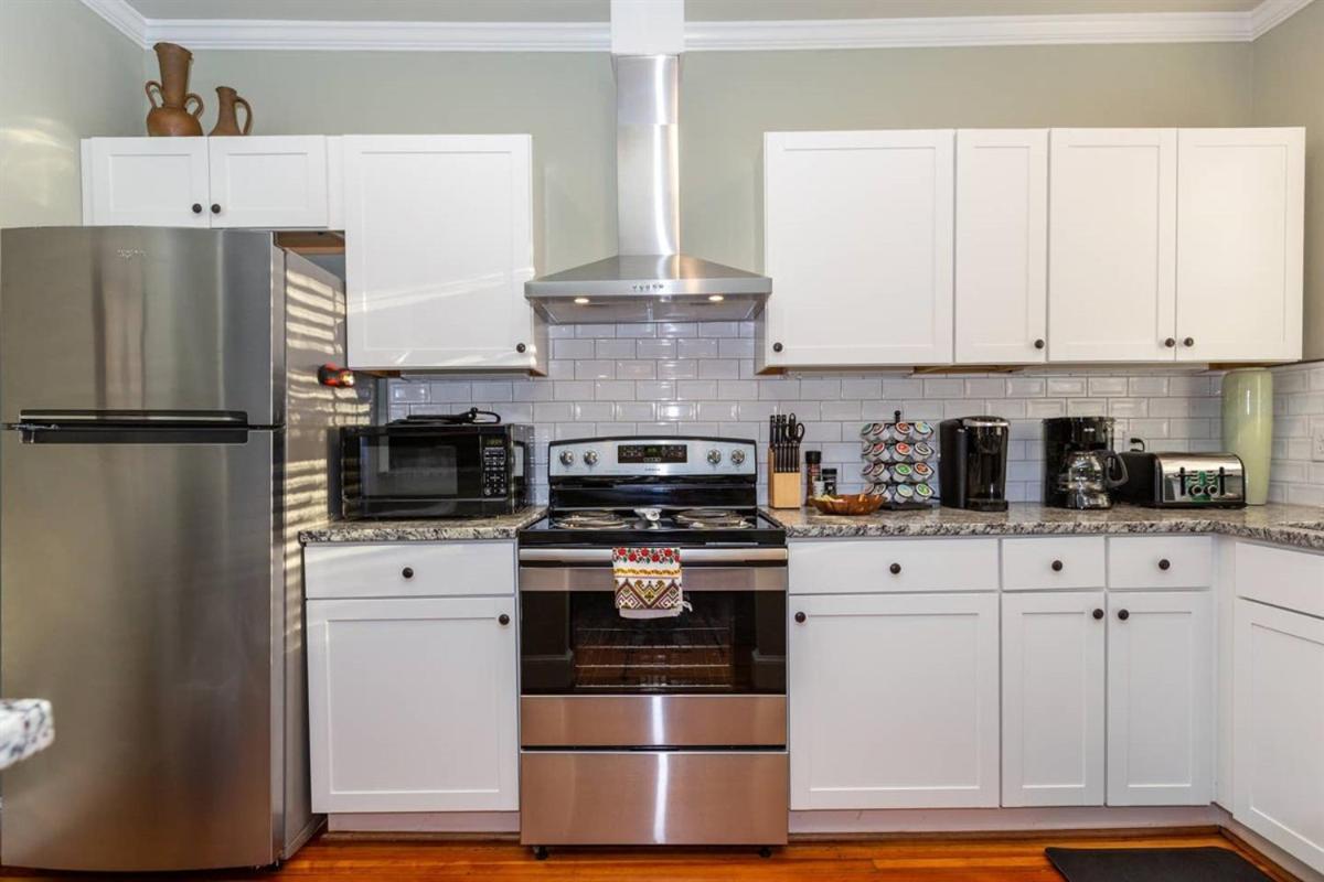 Renowned Historic Home Downtownacross From Park Winston-Salem Exterior foto